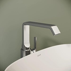 Vitra Suit A42765 Yüksek Lavabo Bataryası Yandan Kumandalı, Krom