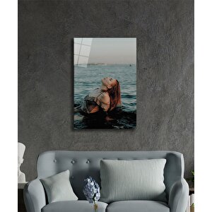 Denizde Kızıl Saçlı Kadın Cam Tablo 36x23 cm