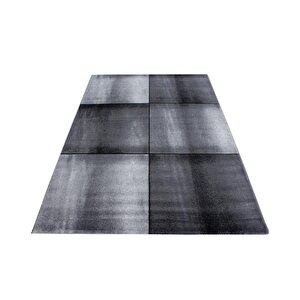Modern Tasarımlı Halı Geometrik Kareli Ve Siyah Gri Taramalı 120x170 cm