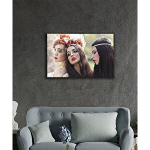 Kadınlar 3 Arkadaş Cam Tablo 50x70 cm