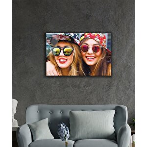 Arkadaşlık Gençlik Cam Tablo Friendship Youth 50x70 cm