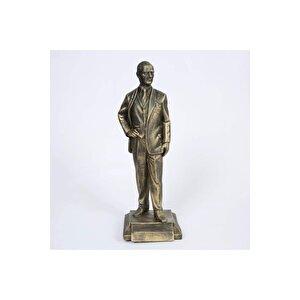 Atatürk Heykeli