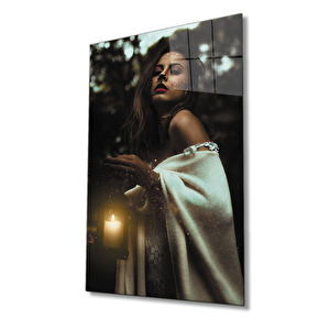 Makyajlı Kadın Portresi Cam Tablo 50x70 cm
