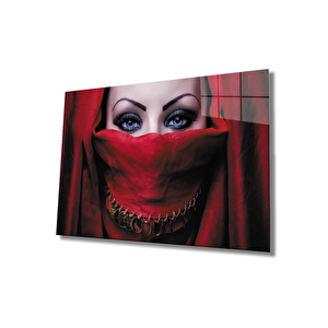 Kadınlar Kırmızı Peçe Cam Tablo 50x70 cm