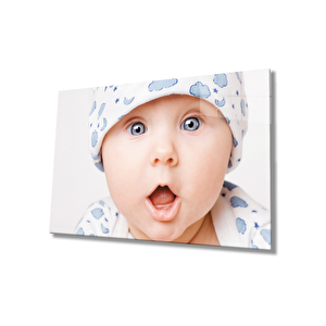 Şapkalı Bebek Cam Tablo Baby Table With Hat 36x23 cm