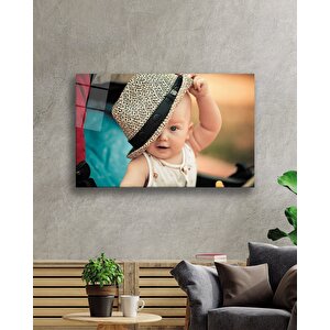 Şapkalı Bebek Cam Tablo Baby Table With Hat 50x70 cm