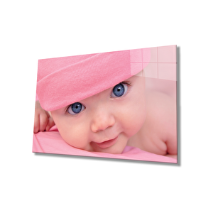 Pembe Şapkalı Bebek Cam Tablo 36x23 cm