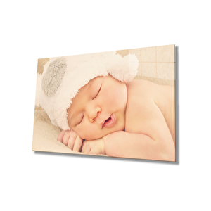 Beyaz Şapkalı Uyuyan Bebek Cam Tablo 36x23 cm