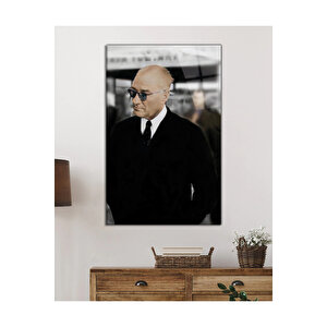 Yakışıklı Takım Elbiseli Atatürk Cam Tablo, Uv Baskılı Ve Temperli, Hediyelik 95x150 cm