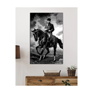 Siyah Beyaz At Üzerinde Atatürk Cam Tablo, Uv Baskılı Ve Temperli, Hediyelik 46x71 cm