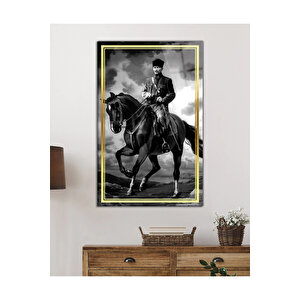 Gold Şerit Siyah Beyaz At Üzerinde Atatürk Cam Tablo, Uv Baskılı Ve Temperli, Hediyelik 90x60 cm