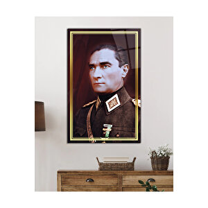 Gold Şerit Atatürk Üniformalı Cam Tablo, Uv Baskılı Ve Temperli, Hediyelik 46x71 cm