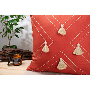 Dfn Home  Oslo Püsküllü İşlemeli Kırmızı Kırlent 43x43 Cm İç Dolgu Hediyeli 43x43 cm 
