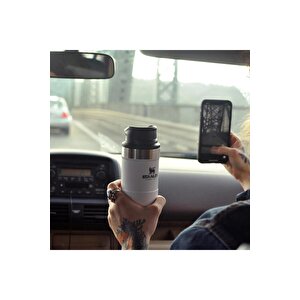 Stanley Klasik Trigger-action 0.47 Lt Beyaz Seyahat Bardağı