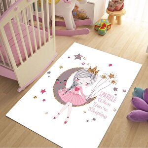 Ayda Oturan Sevimli Kız Çocuk Halısı Kız Figürlü Halı Makinede Yıkanabilir Leke Tutmaz 160x230 cm