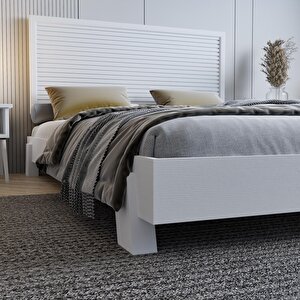 Alaz Model Beyaz Renk Çam Ahşap Karyola Ve İki Komodin Set ( Yatay ) 140x190 cm