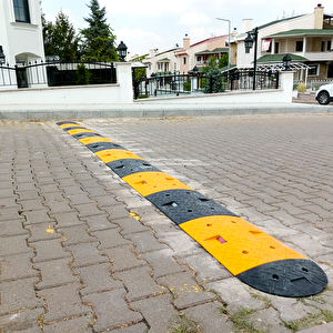 Kauçuk Yol Kasisi Destekli, Hız Kesici Set 9 Metre