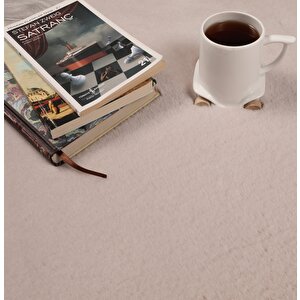 Dekoratif Tavşan Tüyü Ultra Yumuşak Peluş Kaymaz Halı Yolluk Vizon 50x80 cm