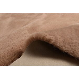 Dekoratif Tavşan Tüyü Ultra Yumuşak Peluş Kaymaz Halı Yolluk Camel 80x120 cm