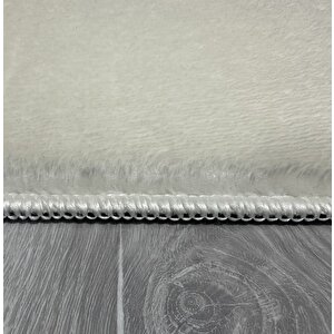 Dekoratif Puffy Peluş Yumuşak Yıkanabilir Kaymaz Taban Kesme Halı Yolluk Krem