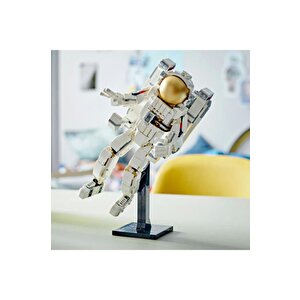 Lego ® Creator Uzay Astronotu 31152 - Yaratıcı Oyuncak Yapım Seti (647 Parça)