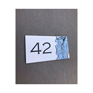 Füme Aynalı Beyaz Kapı Numarası - 42