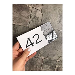 Füme Aynalı Beyaz Kapı Numarası - 42