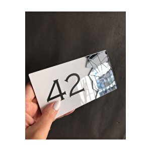 Füme Aynalı Beyaz Kapı Numarası