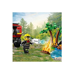 Lego 4x4 Kurtarma Botlu İtfaiye Kamyonu 60412
