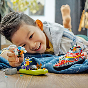 Lego City İtfaiye Kurtarma Teknesi 60373