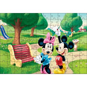Mickey Mouse Ve Minnie Mouse Parkta Puzzle Yapboz Mdf Ahşap 120 Parça