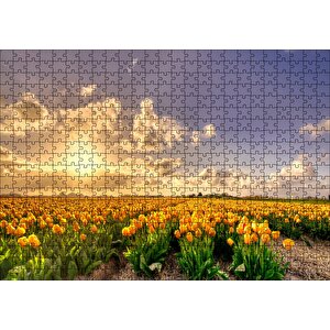 Günbatımında Bulutlar Ve Sarı Laleler Puzzle Yapboz Mdf Ahşap 500 Parça