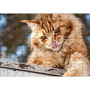 Yalanan Sarı Sevimli Kedi Puzzle Yapboz Mdf Ahşap 120 Parça