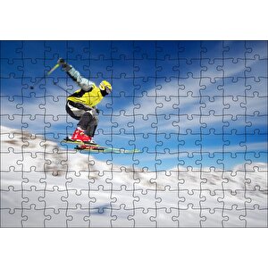 Sarı Ve Beyaz Ceketli Spor Kayakçı Puzzle Yapboz Mdf Ahşap 120 Parça