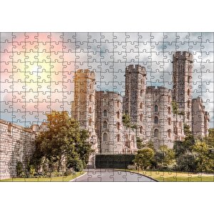 Avrupa Soylu Malikanesi Ve Bulutlu Gökler Puzzle Yapboz Mdf Ahşap 255 Parça