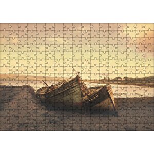 Göl Kıyısında Terkedilmiş Gemiler Ve Gün Doğumu Puzzle Yapboz Mdf Ahşap 255 Parça