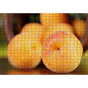 Sepetten Dökülen Taze Kayısılar Yakın Çekim Puzzle Yapboz Mdf Ahşap 500 Parça