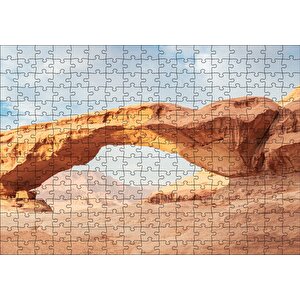 Çölde Kayaların Oluşturduğu Doğal Geçit Puzzle Yapboz Mdf Ahşap 255 Parça