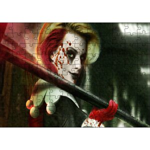 Omzunda Sopası Ve Yüzünde Kan Ile Harley Quinn Puzzle Yapboz Mdf Ahşap 120 Parça