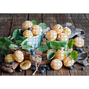 Renkli Tabaklarda Kayısı Ve Yabanmersini Meyveleri Puzzle Yapboz Mdf Ahşap 500 Parça