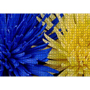 Sarı Ve Mavi Çiçekler Yanyana Yakın Çekim Puzzle Yapboz Mdf Ahşap 1000 Parça