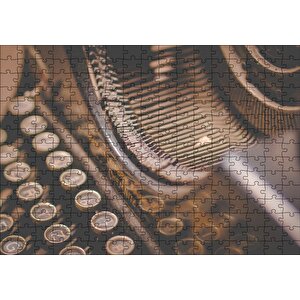 Antika Daktilo Yakın Çekim Puzzle Yapboz Mdf Ahşap 255 Parça