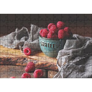 Yeşil Kasede Ahududular Ve Gri Tül Puzzle Yapboz Mdf Ahşap 120 Parça