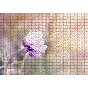 Eflatun Rengi Çiçek Ve Su Damlaları Puzzle Yapboz Mdf Ahşap 500 Parça