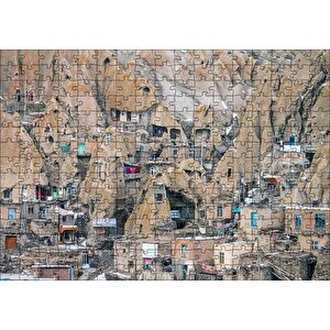 İran, Maku Şehrı Kayaların İçine Oyulmuş Evler Puzzle Yapboz Mdf Ahşap 255 Parça