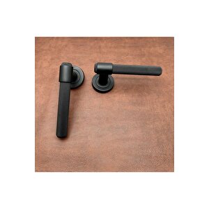 Özen Handles Zk62 Posh Punch Mat Siyah Rozetli Oda Kapı Kolu 4 Takım