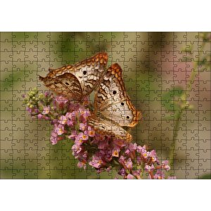 Pembe Çiçekler Ve Bir Çift Kelebek Puzzle Yapboz Mdf Ahşap 255 Parça