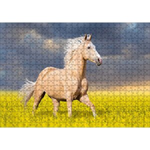 Toprak Rengi At Çiçekler Arasında Koşarken Görsel Puzzle Yapboz Mdf Ahşap 500 Parça