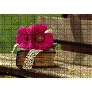 Gerbera, Eski Kitap Ve Dantel Puzzle Yapboz Mdf Ahşap 1000 Parça