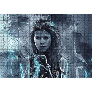 Elma Sunan Güzel Kadın Puzzle Yapboz Mdf Ahşap 500 Parça